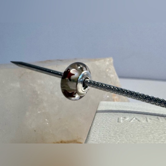 Retired Pandora Maroon Stars Murano Glass S925 Ale Charm - Picture 3 of 14